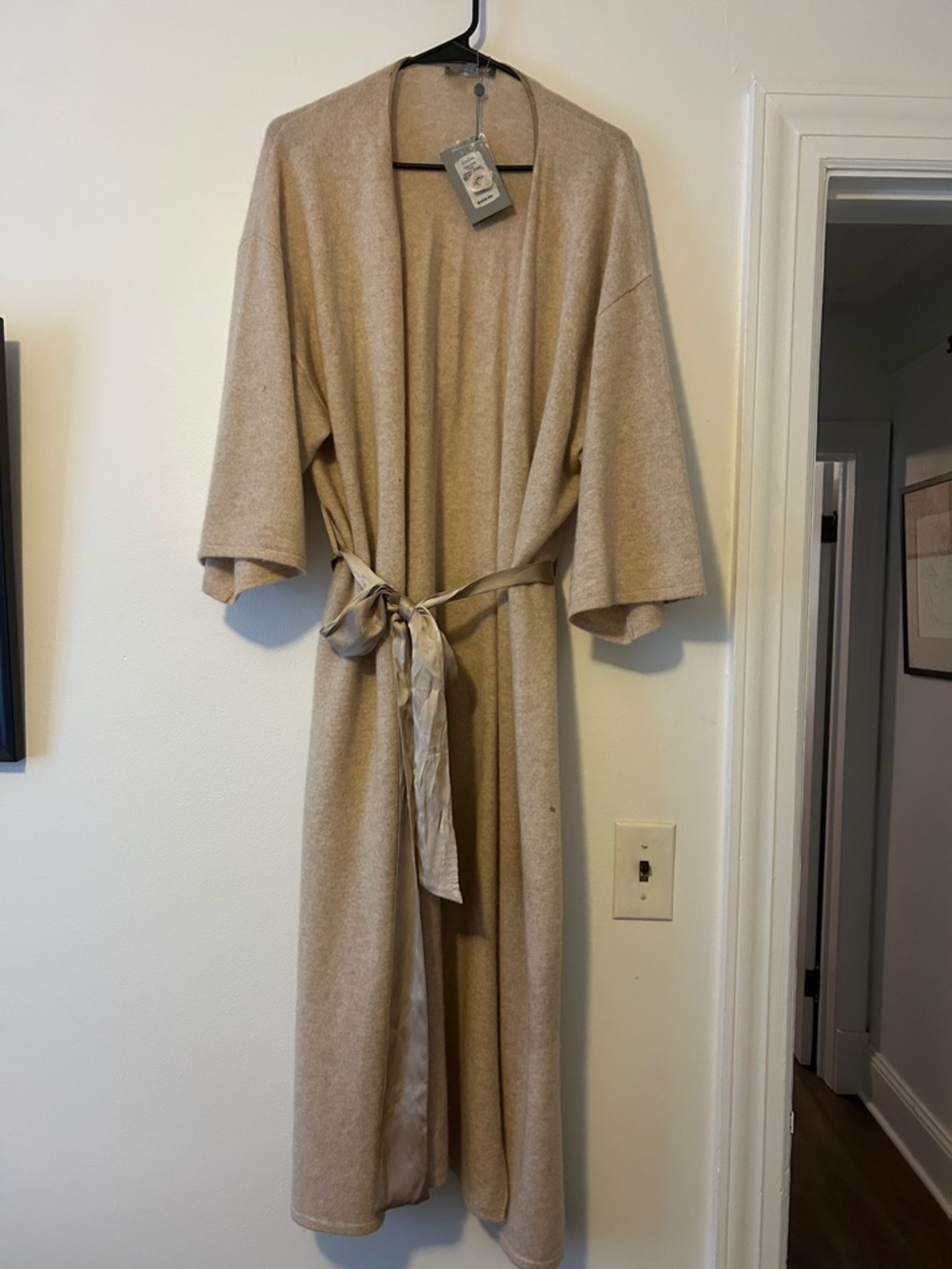 Neiman Marcus Cashmere Beige Long Belted Robe Cardigan Robe, NWT, $435